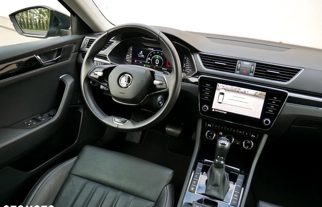 Skoda Superb cena 164900 przebieg: 80595, rok produkcji 2021 z Kraków małe 667
